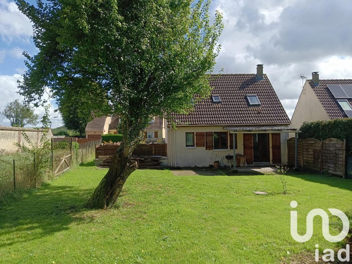 3 bedrooms House in Chaumont-en-Vexin, France No. 84462