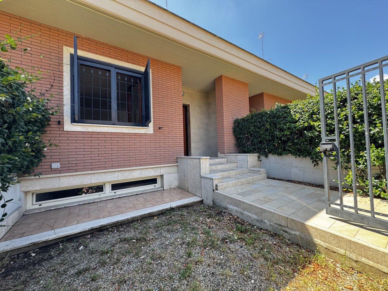 4 bedrooms House in Rome, Italy No. 318834