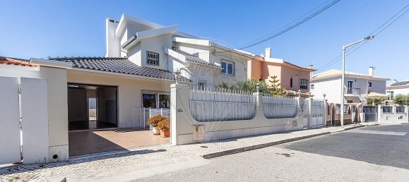 2 chambres Maison à Cascais, Portugal No. 48176 45