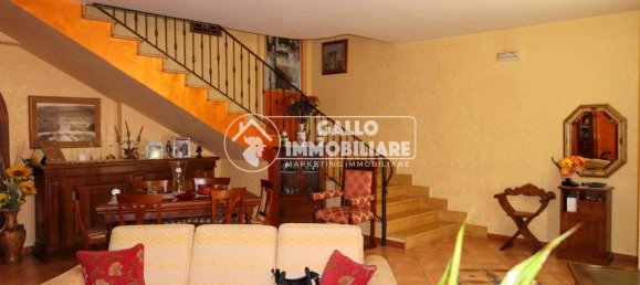 4 bedrooms House in Monteforte Irpino, Italy No. 344568 3