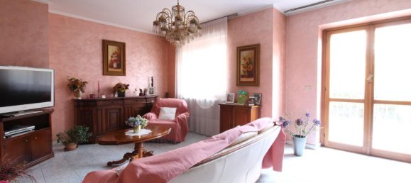 6 rooms House in Santena, Italy No. 129324 8