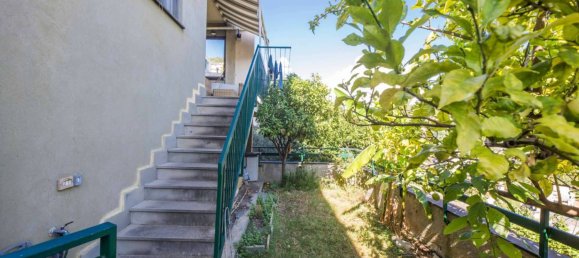 Apartamento de 2 dormitorios en Genoa, Italy No. 263055 30