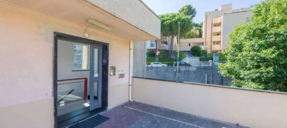 Apartamento de 2 dormitorios en Genoa, Italy No. 263055 36
