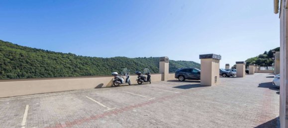 Apartamento de 2 dormitorios en Genoa, Italy No. 263055 40