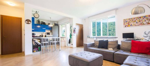 Apartamento de 2 dormitorios en Genoa, Italy No. 263055 9