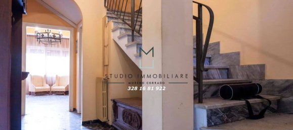 3 bedrooms House in Avellino, Italy No. 213638 3