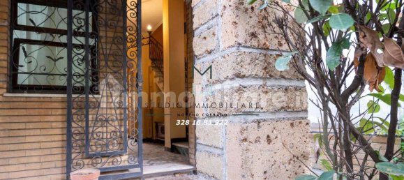 3 bedrooms House in Avellino, Italy No. 213638 4