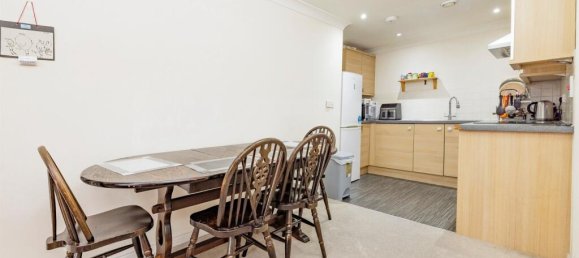 1 bedroom Apartment in Watford, United Kingdom No. 6149 3