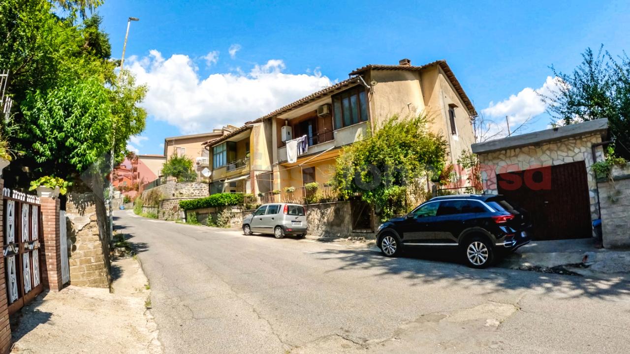 3-salle Appartement à Anagni, Italy No. 132474