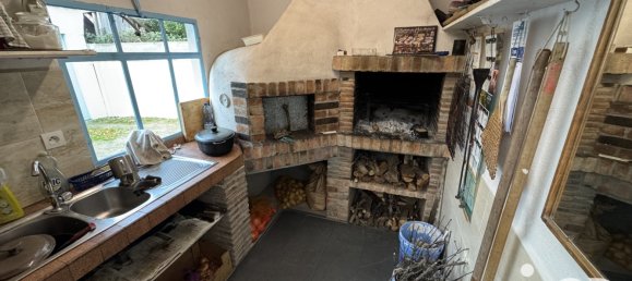 3 bedrooms House in Orleans, France No. 56118 9