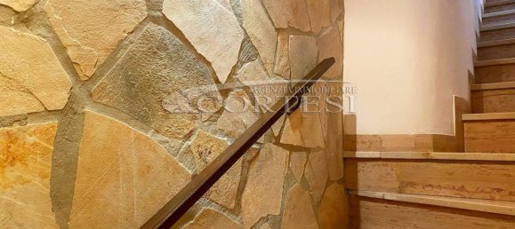 7 rooms Apartment in San Costanzo, Italy No. 64489 2