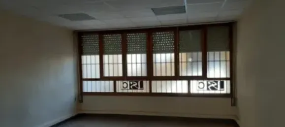 182m² Commercial property in Ontinyent, Spain No. 133729 4