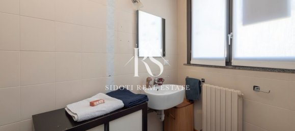 155m² Office in Settimo Milanese, Italy No. 226873 26