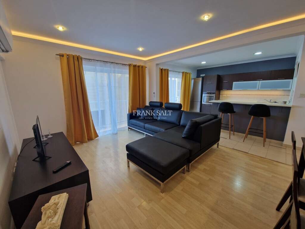 Квартира с 3 спальнями в Слима, Мальта № 3134