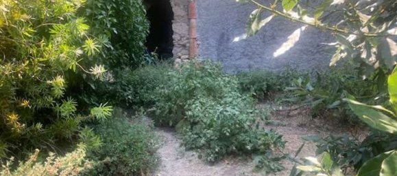 4 bedrooms House in Erli, Italy No. 372165 3