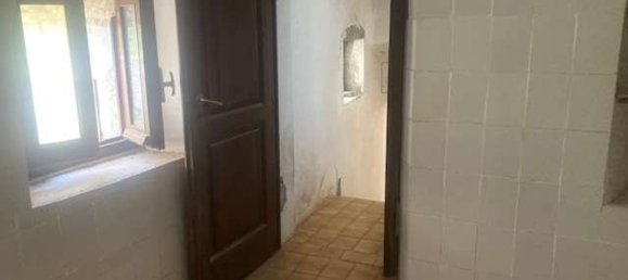 4 bedrooms House in Erli, Italy No. 372165 24