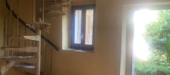 4 bedrooms House in Erli, Italy No. 372165 8