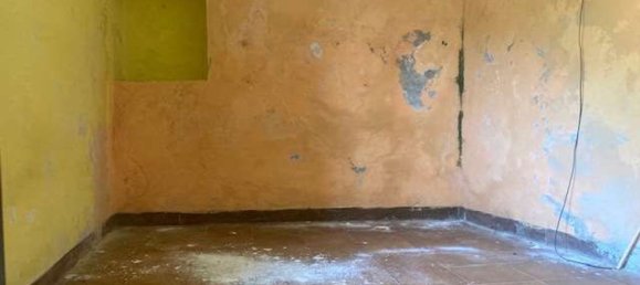 4 bedrooms House in Erli, Italy No. 372165 12