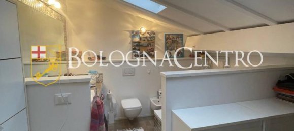 6-salle Appartement à Bologna, Italy No. 230684 38