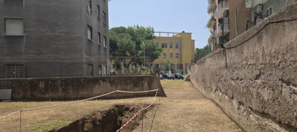 3 rooms Apartment in Rome, Italy No. 311329 5