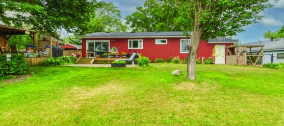 2 bedrooms House in Selkirk, Canada No. 275 3