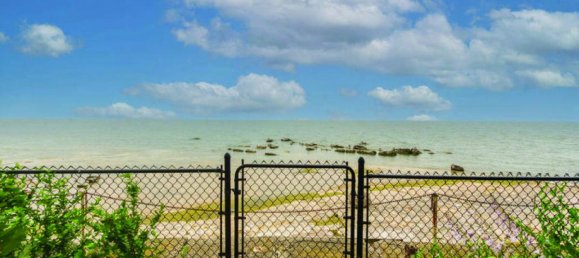 2 bedrooms House in Selkirk, Canada No. 275 4