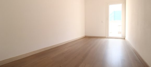 Casa de 4 dormitorios en Gavà, Spain No. 140194 9