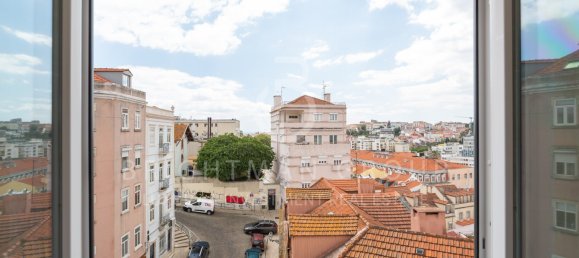 4 غرف نوم منزل ذو طابقين في Lisbon, Portugal رقم 137508 4