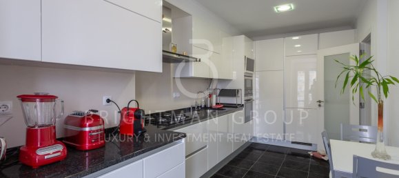 4 غرف نوم منزل ذو طابقين في Lisbon, Portugal رقم 137508 20