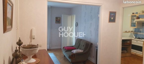 2 bedrooms Apartment in Peronnas, France No. 311345 5