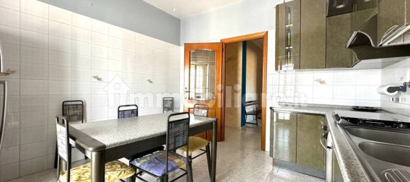 3 bedrooms Apartment in Rome, Italy No. 46716 8