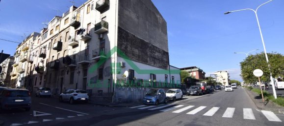 3-salle Appartement à Catania, Italy No. 234521 2