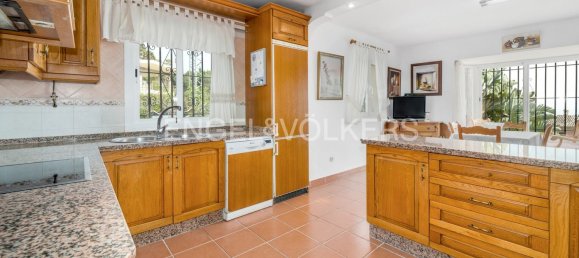 4 Schlafzimmer Villa in Marbella, Spain, Nr. 26864 7