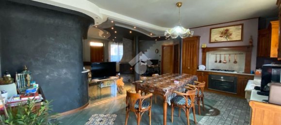 4 rooms Villa in Erbusco, Italy No. 178914 10