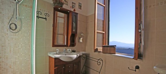 3 chambres Châteaux à Monte San Giovanni Campano, Italy No. 58483 10