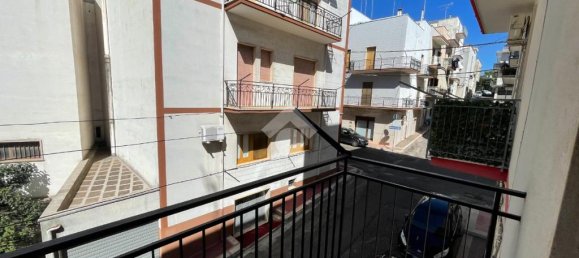 Квартира с 2 спальнями в Челье Мессапика, Италия № 263991 20