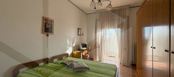 4 rooms House in Torremaggiore, Italy No. 23755 6