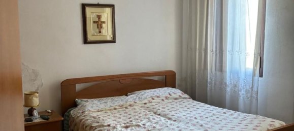 3 rooms Apartment in Castelfranco Veneto, Italy No. 275390 5