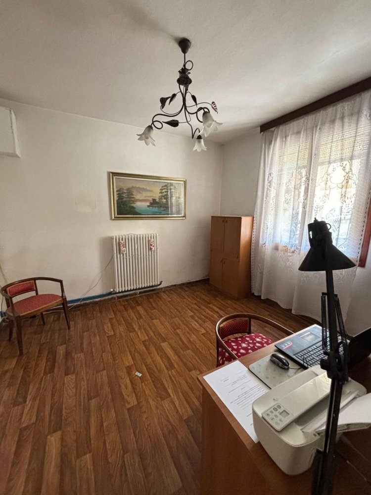 3 rooms Apartment in Castelfranco Veneto, Italy No. 275390