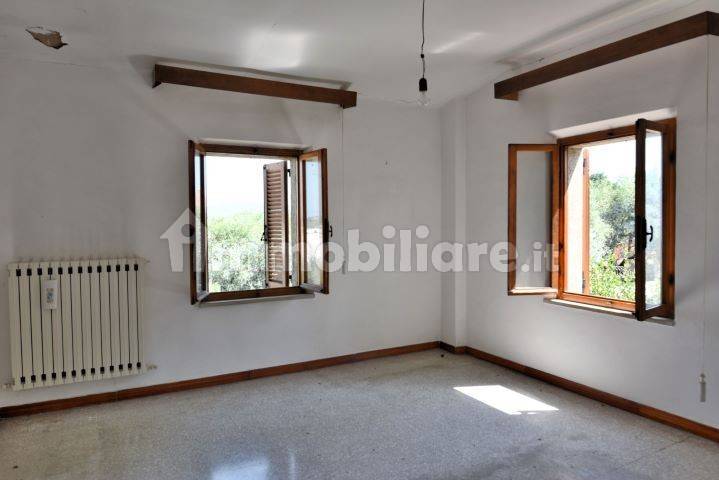 Casa de 3 dormitorios en Castelfidardo, Italy No. 104104