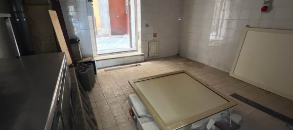 Propiedad comercial en Palermo, Italy 70 m² No. 327161 29