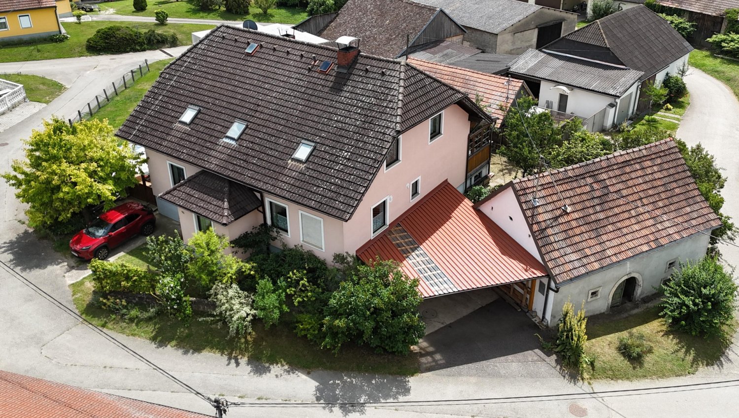 5 rooms House in Maissau, Austria No. 130010