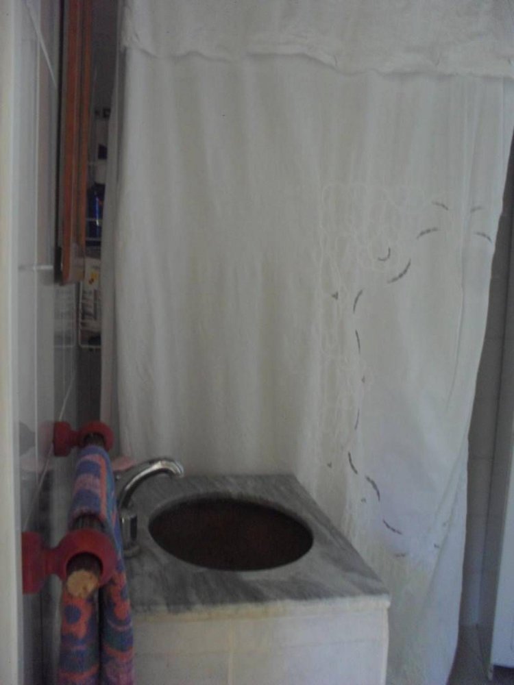 3 bedrooms House in Lanus, Argentina No. 5916