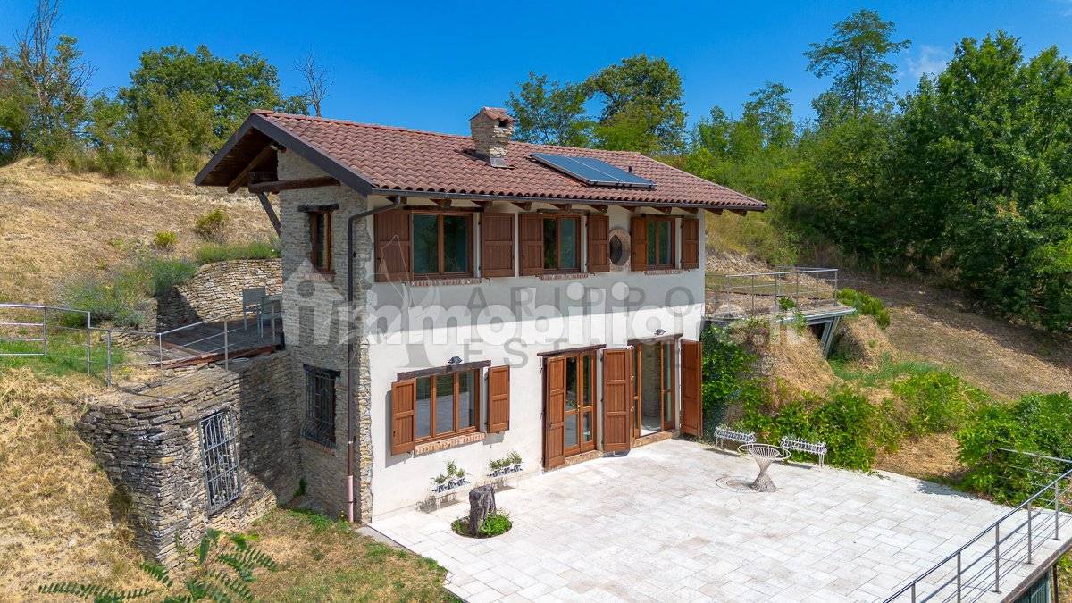 Вилла с 2 спальнями в Синио, Италия № 302768