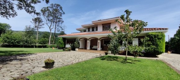 5 bedrooms House in Cantabria, Spain No. 154405 3