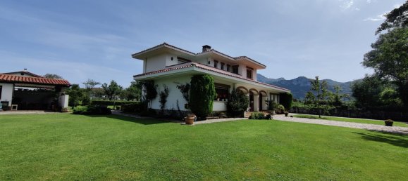 5 bedrooms House in Cantabria, Spain No. 154405 12