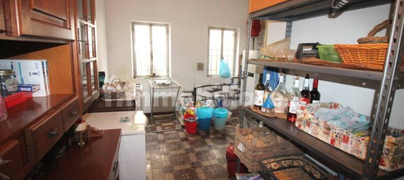 4 Schlafzimmer Villa in Capannori, Italy, Nr. 113572 11