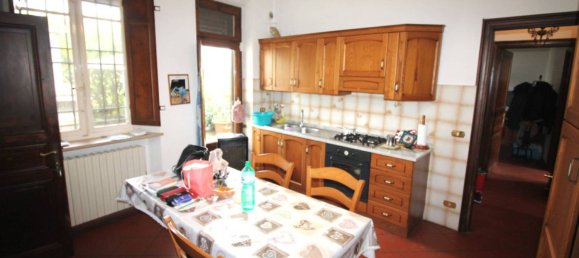 4 Schlafzimmer Villa in Capannori, Italy, Nr. 113572 5