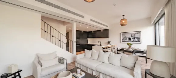Таунхаус с 3 спальнями в Dubai Land, Дубай, ОАЭ № 106004 5