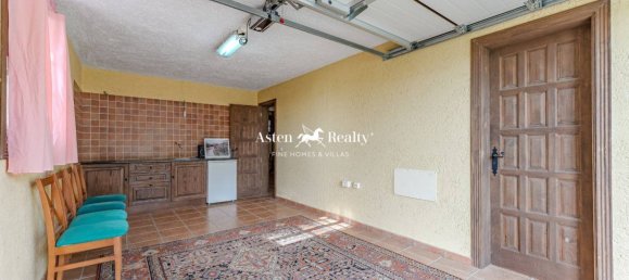 Terreno en San Miguel de Abona, Spain 5892 m² No. 129975 30